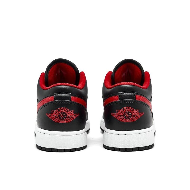 Big Kids Jordan 1 Low Black/Fire Red-White (553560 063)