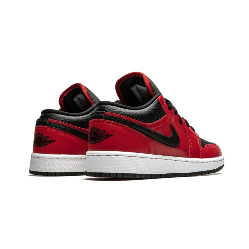 Big Kids Jordan 1 Low Black Pebbled Gym Red/Black-White (553560 605)