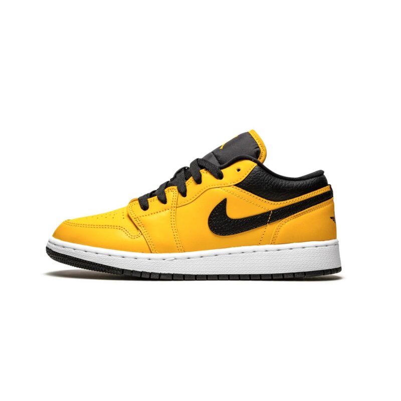 Big Kids Jordan 1 Low University Gold/Black-White (553560 700)