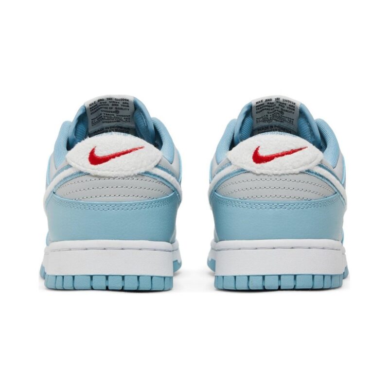 Dunk Low Fleece Swoosh Light Blue Fb1871-011