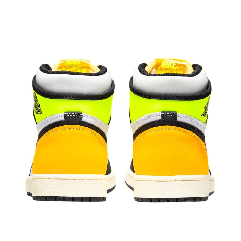 Mens Jordan 1 Retro High Og Volt Gold White/Black-Volt (555088 118)