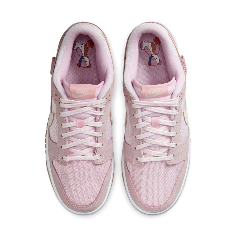 Nike Dunk Low Wmns Teddy Bear – Light Soft Pink