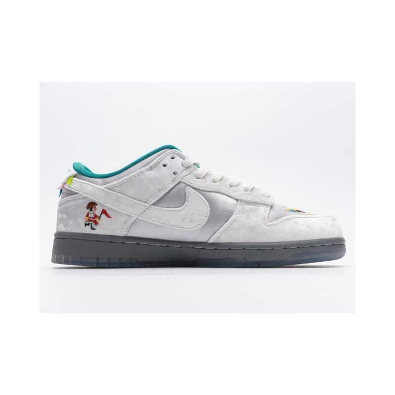 Wmns Dunk Low Ice Do2326-001