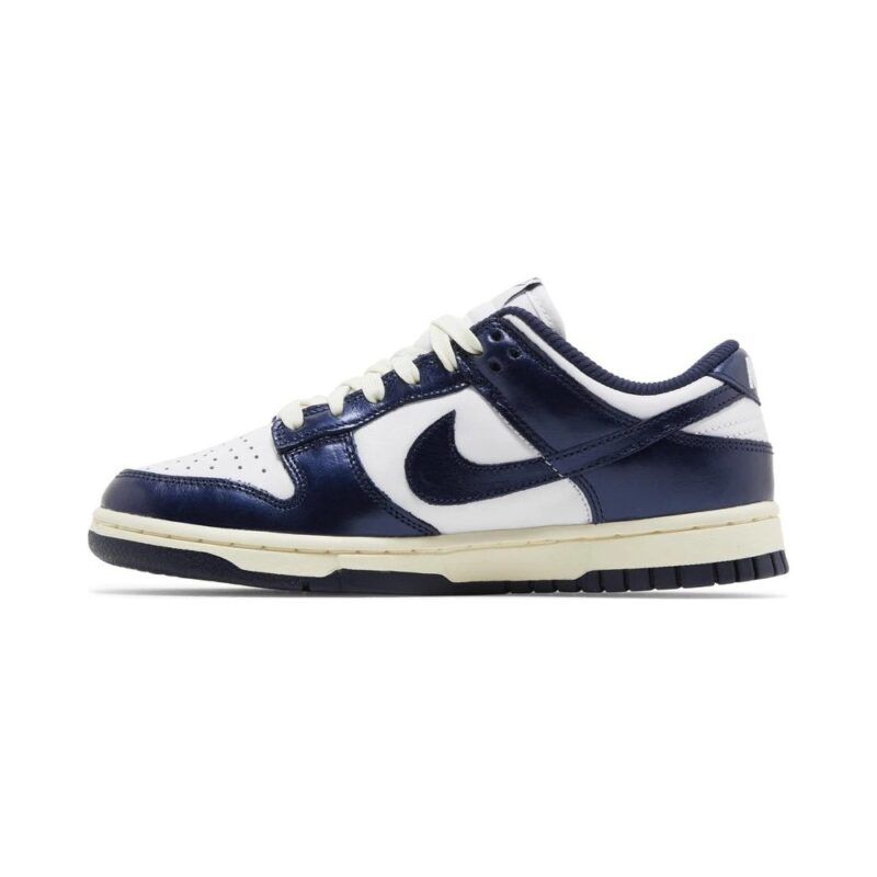 Wmns Dunk Low Premium Vintage Navy Fn7197-100