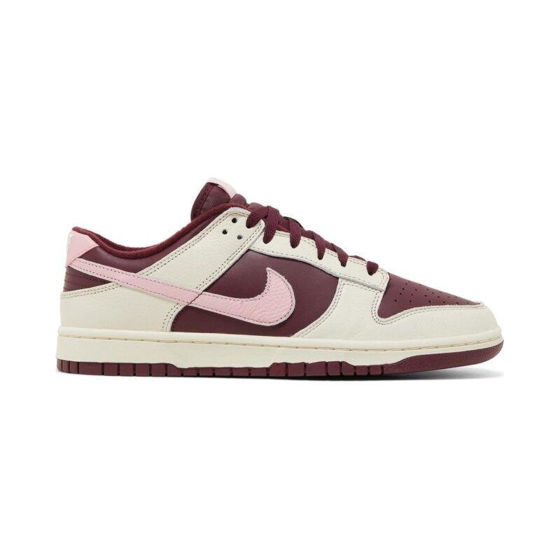 Wmns Dunk Low Valentine S Day Dr9705-100