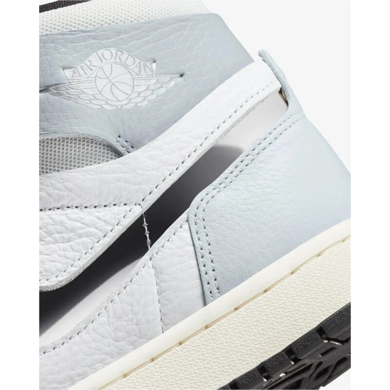 Womens Jordan 1 Zoom Air Cmft 2 Cwc White/Metallic Silver (Fj4652 100)