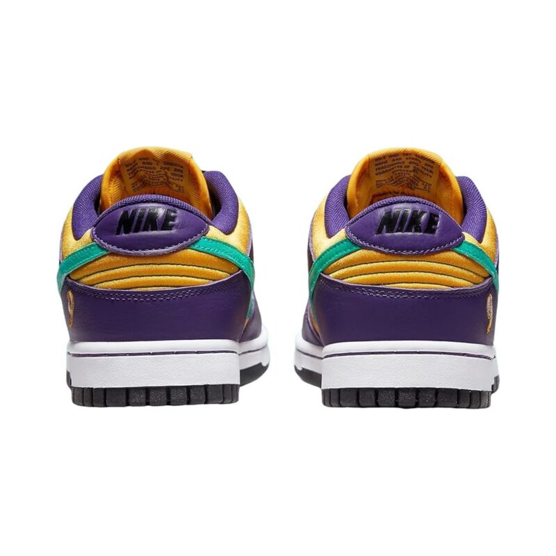 Womens Nike Dunk Low Ll Court Purple/Clear Emerald (Do9581 500)