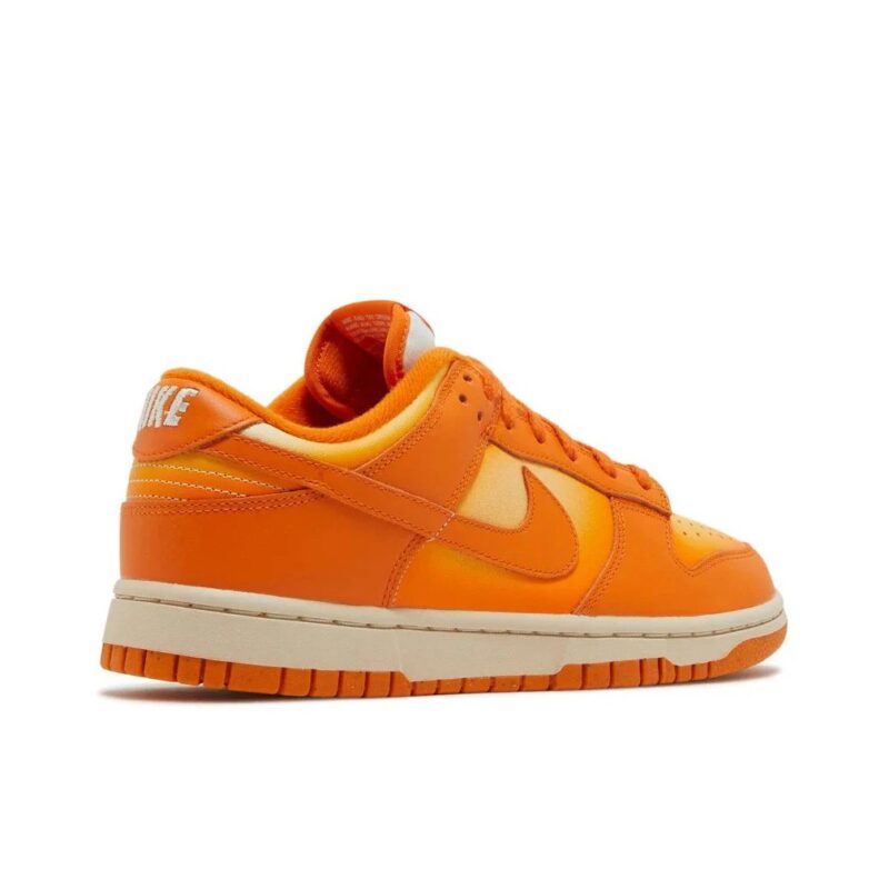 Womens Nike Dunk Low Magma Orange/Magma Orange (Dx2953 800)