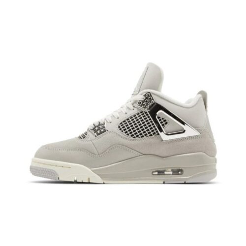 Air Jordan 4 Frozen Moments AQ9129-001