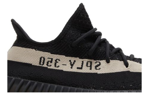 Yeezy 350 V2 'Oreo'